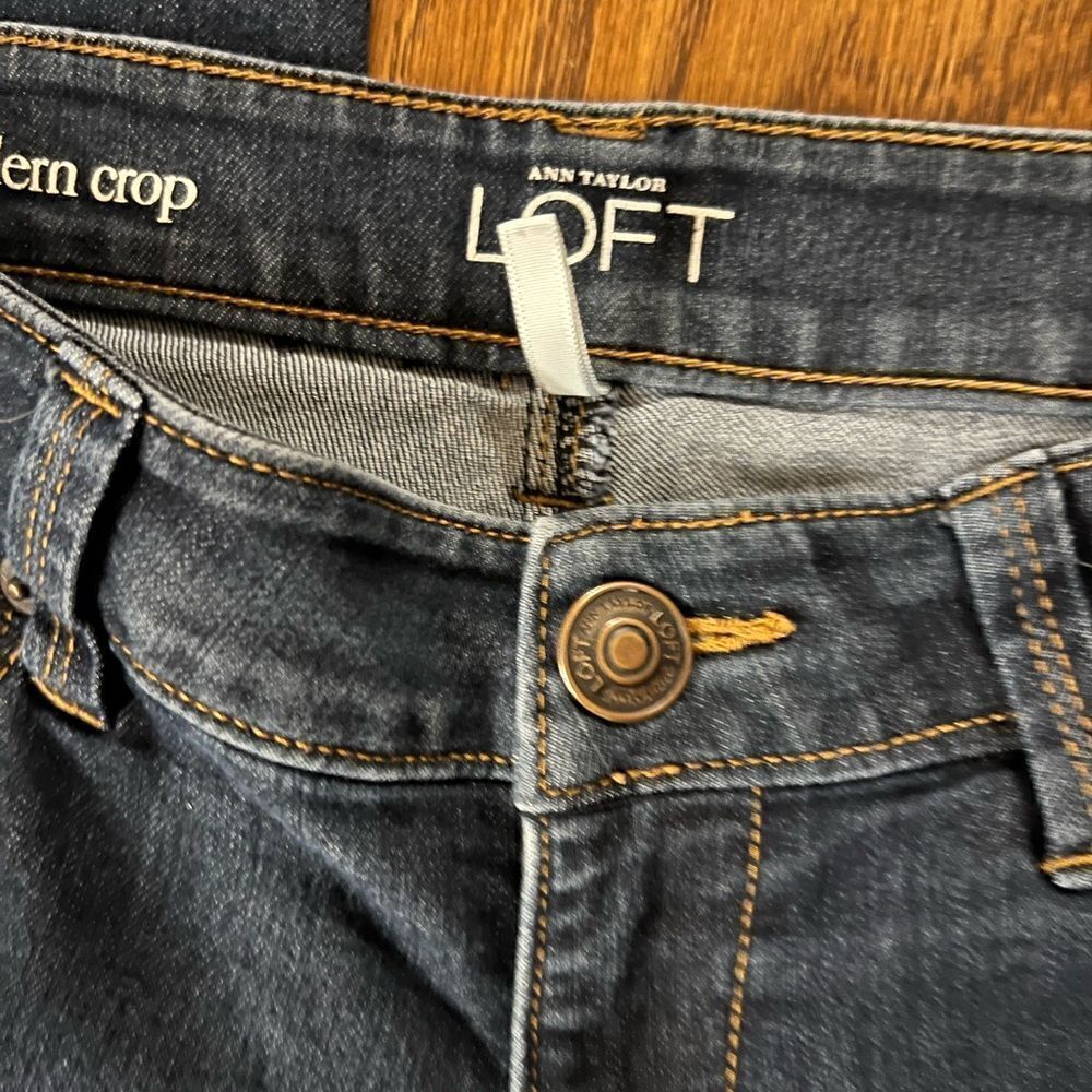 Loft modern crop jeans size 27/4 - Picture 2 of 4